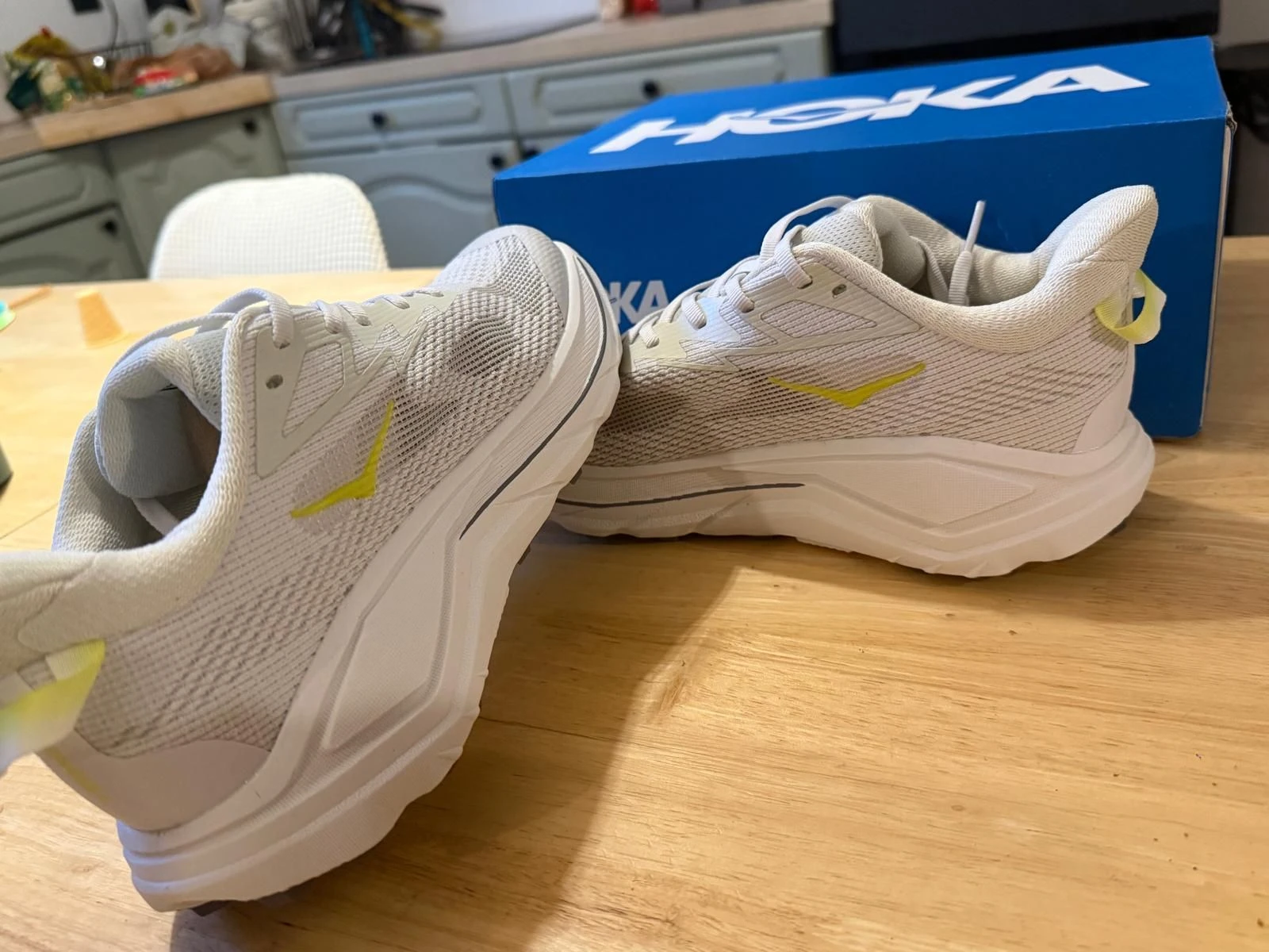 Hoka Challenger 8 Talla 41 1/3 – photo 2